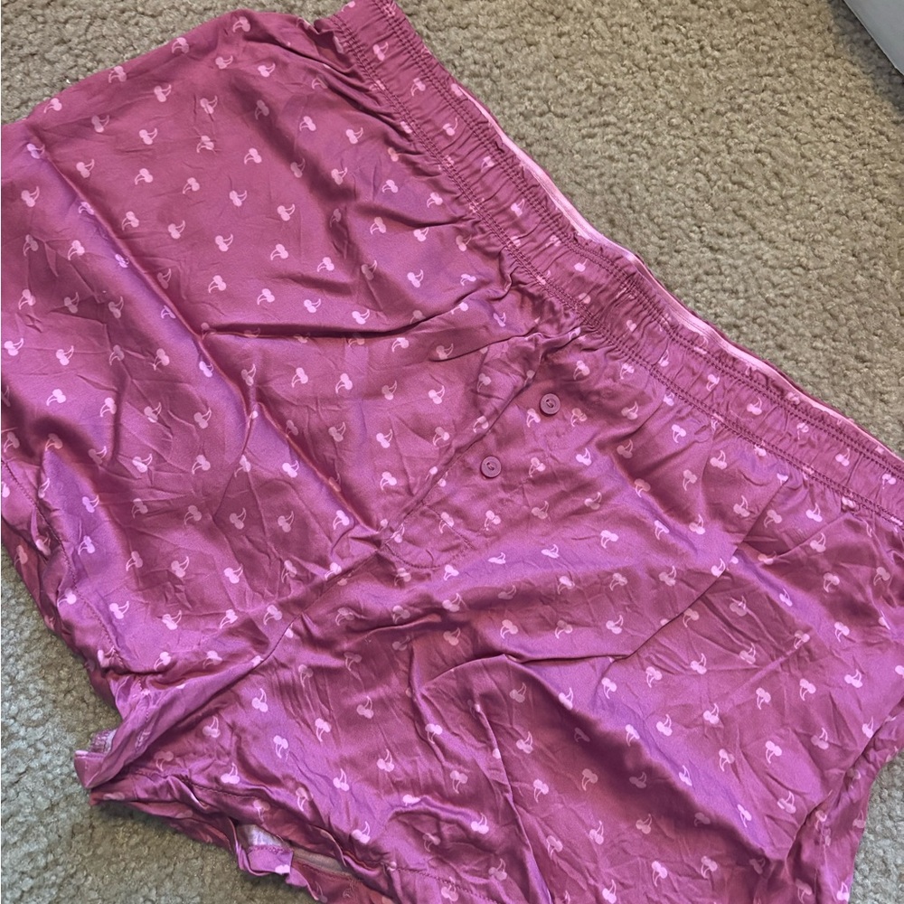 VS PINK shorts